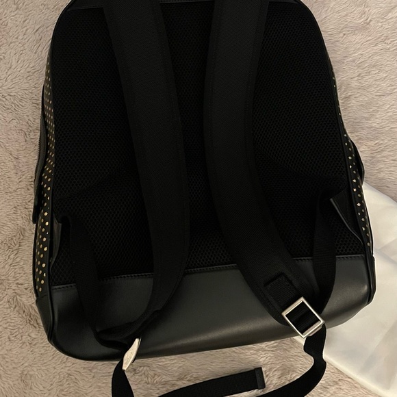 Guccy - Picture 10 of 15